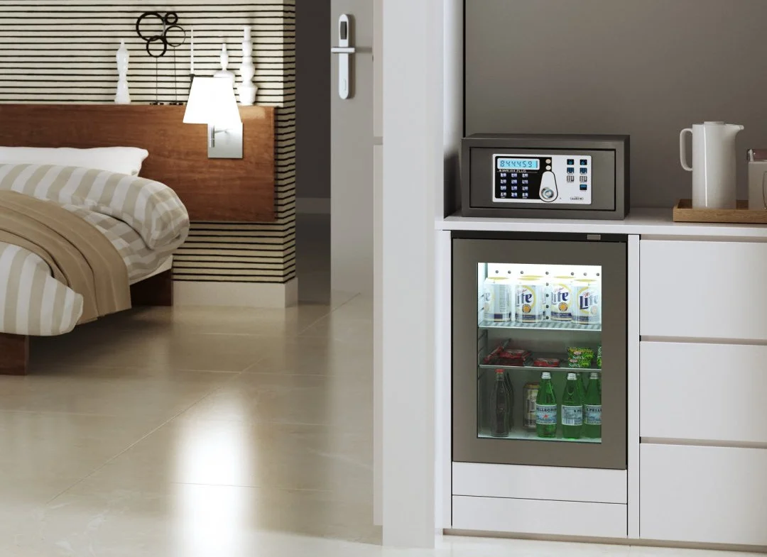 cassaforte e minibar hotel